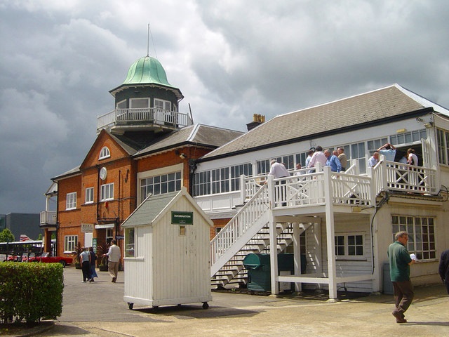 Brooklands Museum 25th September 2010 Sale