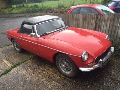 Lot 316 - 1972 MG B Roadster