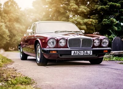 Lot 238 - 1983 Daimler Series III Vanden Plas (4.2 litre)