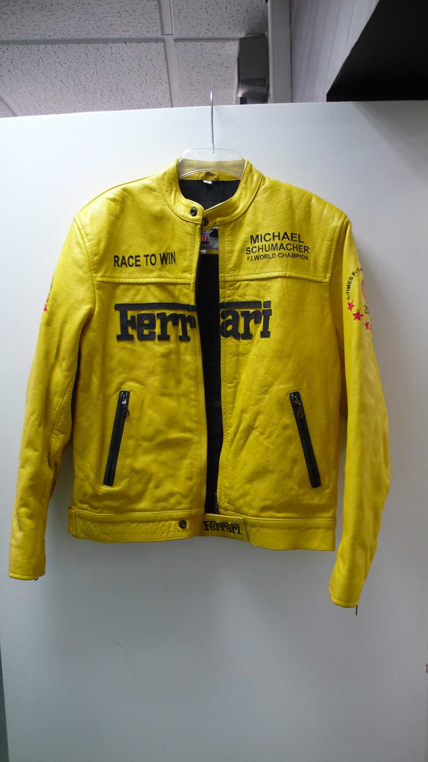 Click for high resolution Lot 28 - A Ferrari leather jacket
