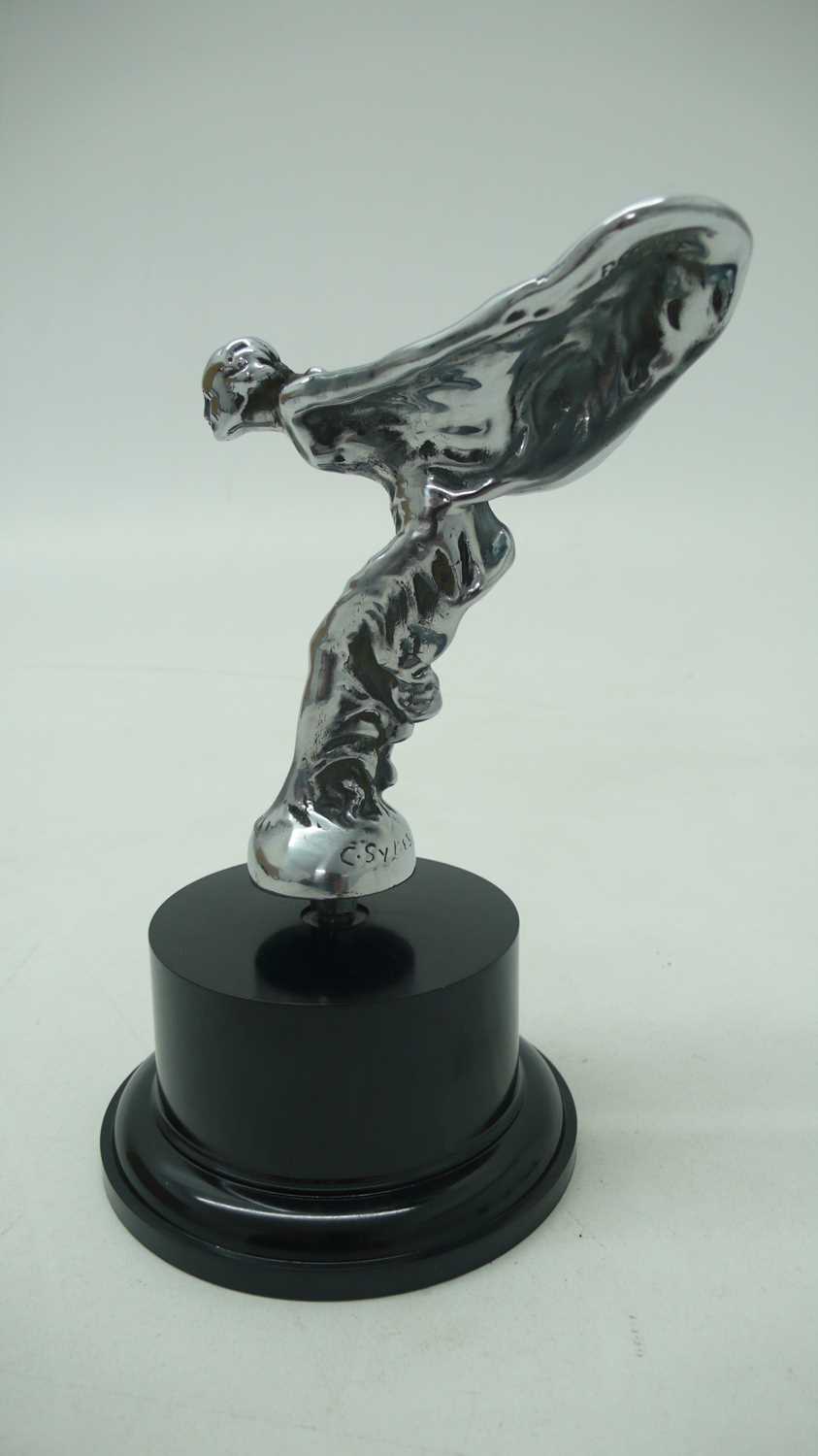 Click for high resolution Lot 63 - Rolls-Royce mascot