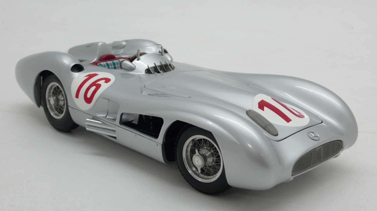 Click for high resolution Lot 77 - Mercedes-Benz W196