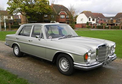 Lot 258 - 1972 Mercedes-Benz  280SE 3.5 Saloon