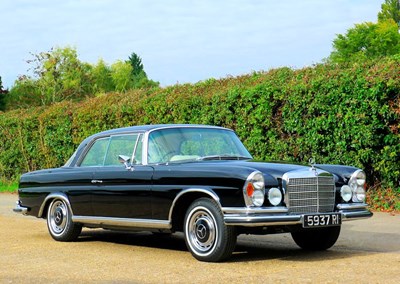 Lot 269 - 1970 Mercedes-Benz 280 SE Fixedhead Coupé (3.5 litre)