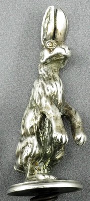 Lot 040 - An Alvis Hare mascot