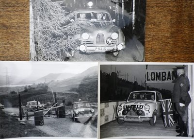 Lot 105 - Black & white photographs