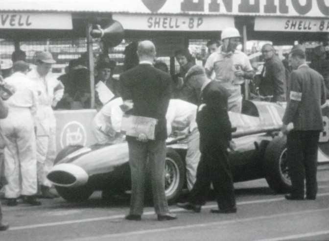 Click for high resolution Lot 110 - Moss in the Vanwell