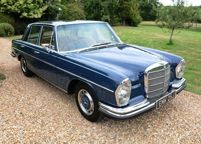 Lot 221 - 1971 Mercedes-Benz 280S