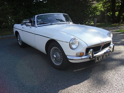 Lot 219 - 1973 MG B Roadster