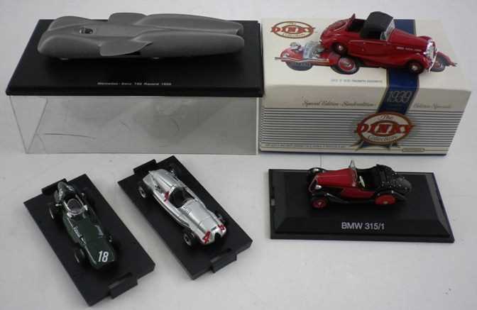 Lot 42 - Five model cars