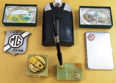 Lot 48 - MG related items