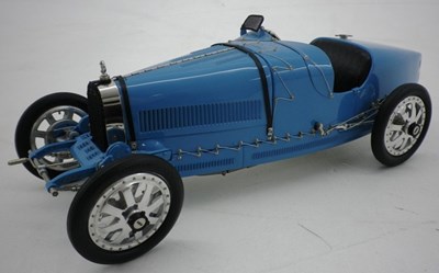 Lot 61 - 1924 Bugatti Type 35 CMC model