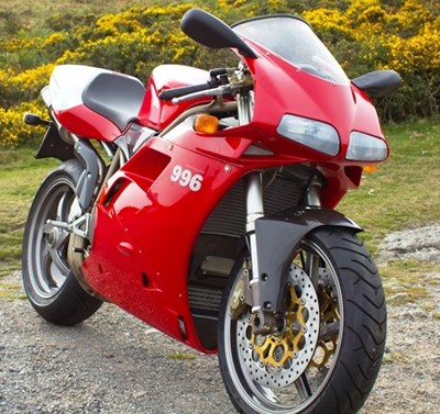 Lot 340 - 1999 Ducati 996 SPS Pre-Production