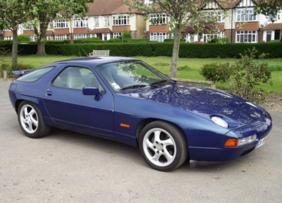 Lot 282 - 1989 Porsche 928 S4