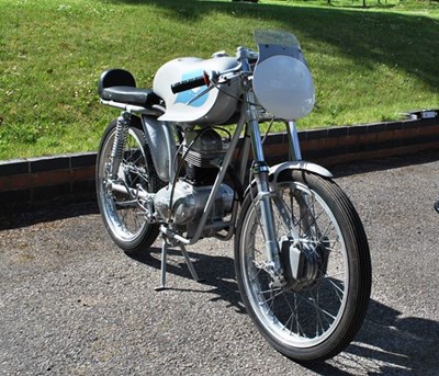 Lot 379 - circa 1952  FB Mondial  Invicta 50cc