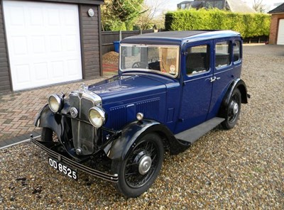 Lot 235 - 1934 Morris 10/4 Saloon