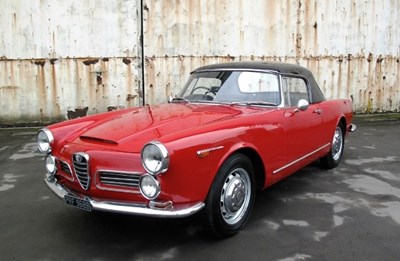 Lot 278 - 1964 Alfa Romeo 2600 Spider by Touring