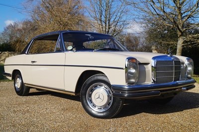 Lot 284 - 1970 Mercedes-Benz 250CE