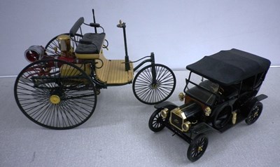 Lot 34 - Franklin Mint - Ford & Early Benz