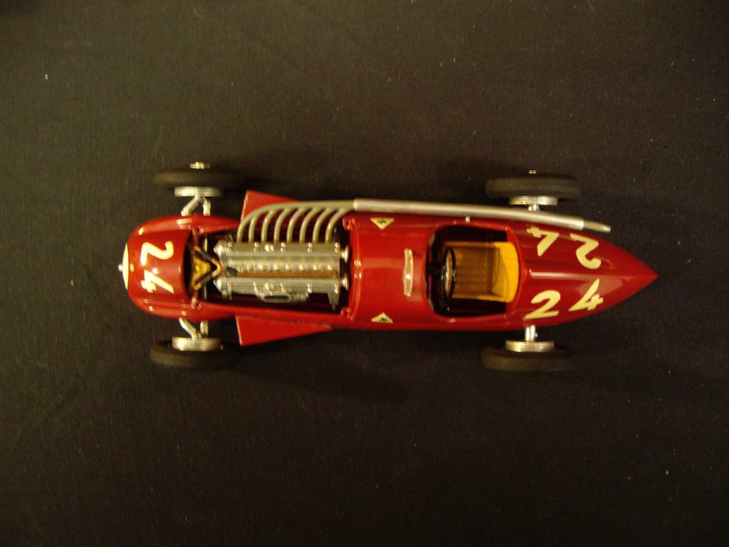 Click for high resolution Lot 121 - Alfa Romeo models