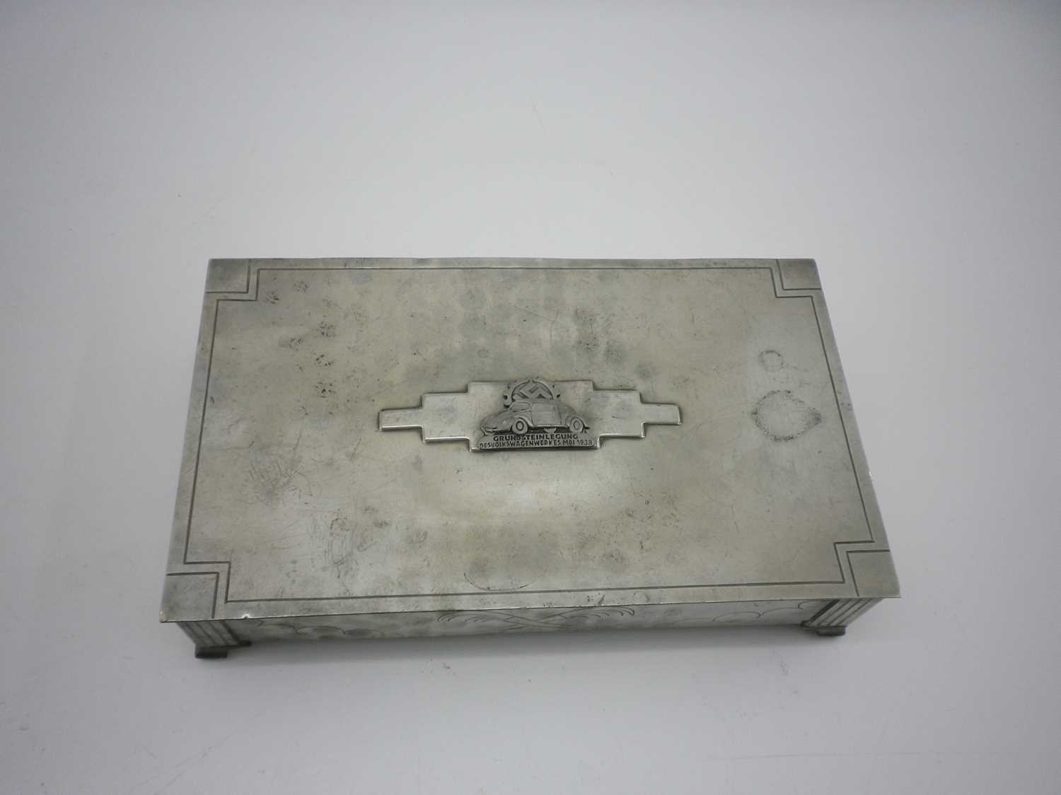 Lot 93 - Cigarette box VW Beetle