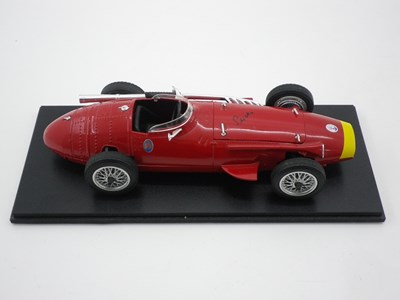 Lot 115 - Maserati 250F 1/16 model