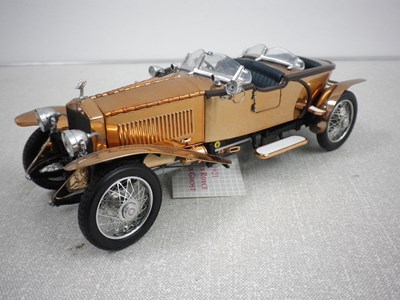 Lot 48 - Franklin Mint models x 2 - Bugatti & Rolls-Royce