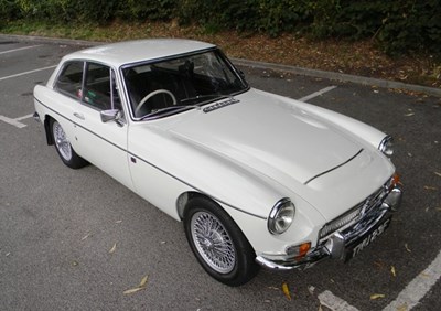 Lot 297 - 1968 MG C GT