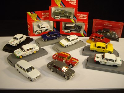 Lot 129 - Hand-built Alfa Romeo models