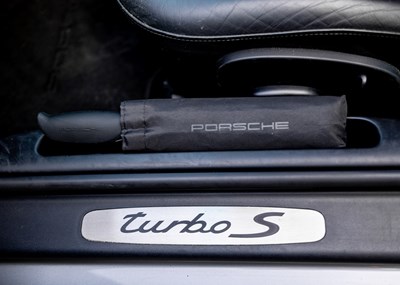 Lot 193 - 2004 Porsche 911/996 Turbo S ‘UK Press car’