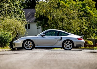 Lot 193 - 2004 Porsche 911/996 Turbo S ‘UK Press car’