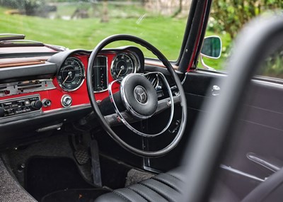 Lot 166 - 1965 Mercedes-Benz 230 SL Pagoda