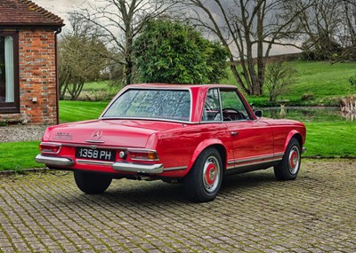 Lot 166 - 1965 Mercedes-Benz 230 SL Pagoda