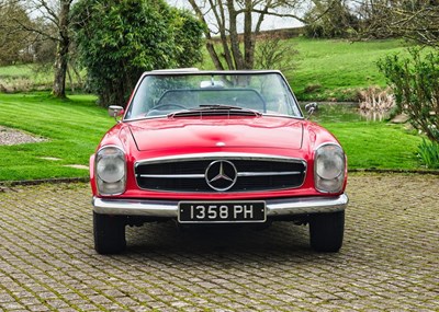 Lot 166 - 1965 Mercedes-Benz 230 SL Pagoda