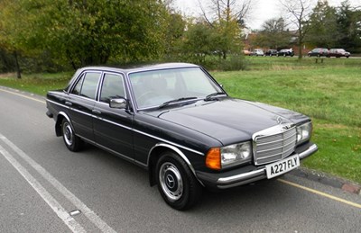 Lot 306 - 1983 Mercedes-Benz  240D