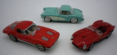 Lot 21 - Three model cars