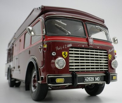 Lot 48 - 1957 Fiat 624 model