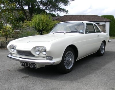 Lot 255 - 1966 Reliant Scimitar GT4A Coupé