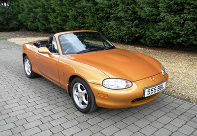 Lot 358 - 1998 Mazda MX-5