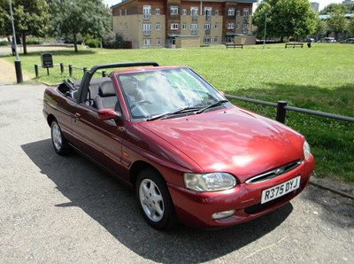 Lot 209 - 1997 Ford Escort Ghia Cabriolet