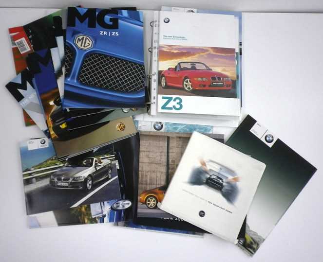 Lot 1 - Modern MG, Nissan & BMW brochures