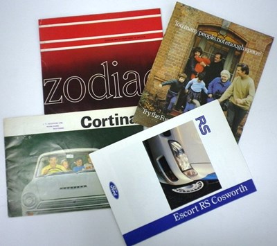 Lot 10 - Ford vehicle brochures