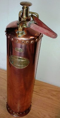 Lot 99 - A Read and Campbell fire extinguisher