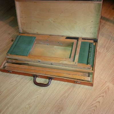 Lot 107 - Early wooden picnic set