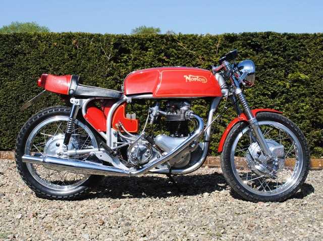 Lot 133 - 1964 Norton Dunstall Dominator 650SS