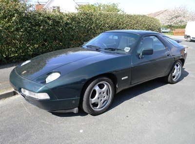 Lot 417 - 1989 Porsche 928 S4