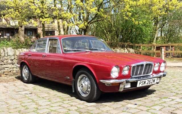 Click for high resolution Lot 301 - 1974 Jaguar XJ6 (short wheelbase) Saloon