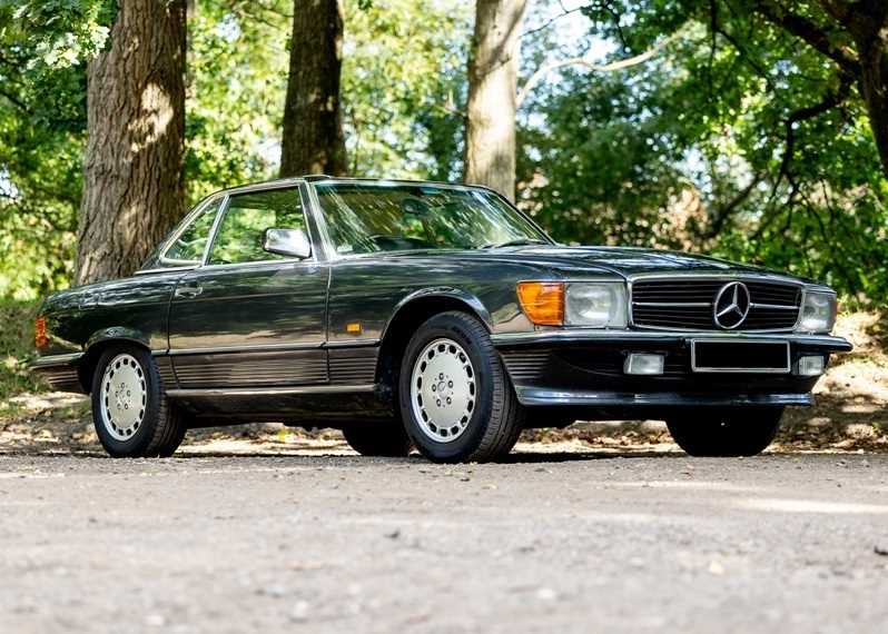 Click for high resolution Lot 113 - 1989 Mercedes-Benz 420 SL