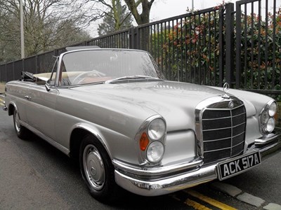 Lot 339 - 1963 Mercedes-Benz 220SE Cabriolet