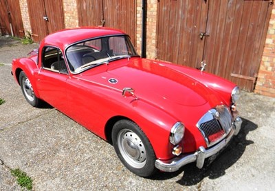 Lot 391 - 1960 MG A 1600 Coupé